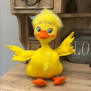 Annalee Baby Duck Plush Bendable Wings & Legs Approx 15” Yellow Feathers
